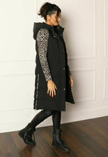 Load image into Gallery viewer, Womens Hooded Quilted Zip Up Gilet Waistcoat - Black
